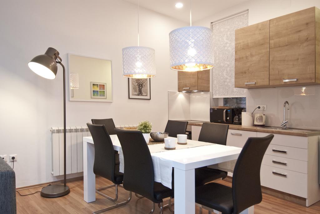 City Lights Apartment Zagreb Exterior foto